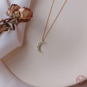 925 Sterling Silver Pavé Crystal Moon Pendant 14k Gold Clavicle Chain Necklace Women Simple Temperament Wedding Jewelry