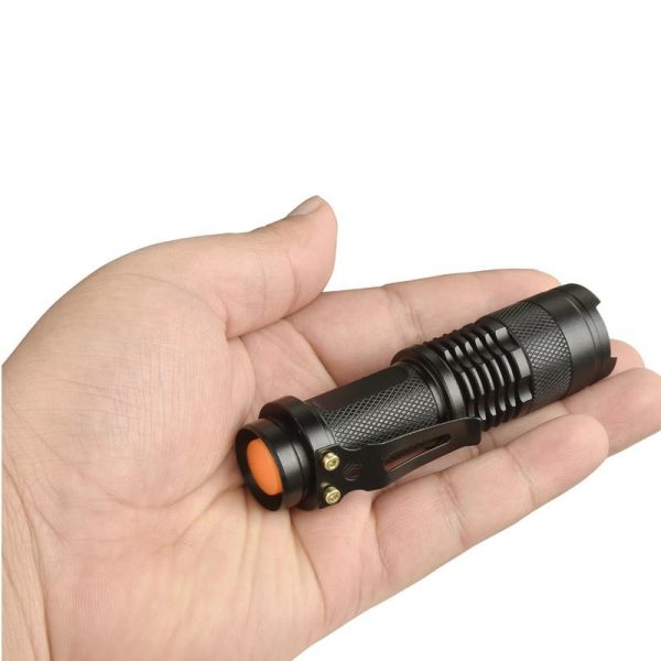 XANES SK68-COB XPE+COB 1000Lumens 4Modes Zoomable Tactical EDC LED Flashlight